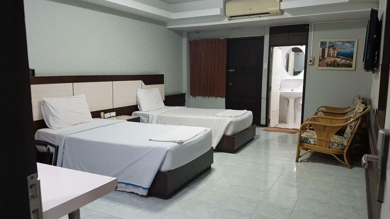 Khon Kaen Ruenrom Hotel Exterior photo