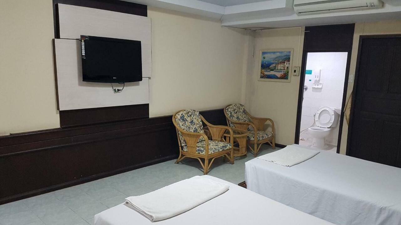 Khon Kaen Ruenrom Hotel Exterior photo