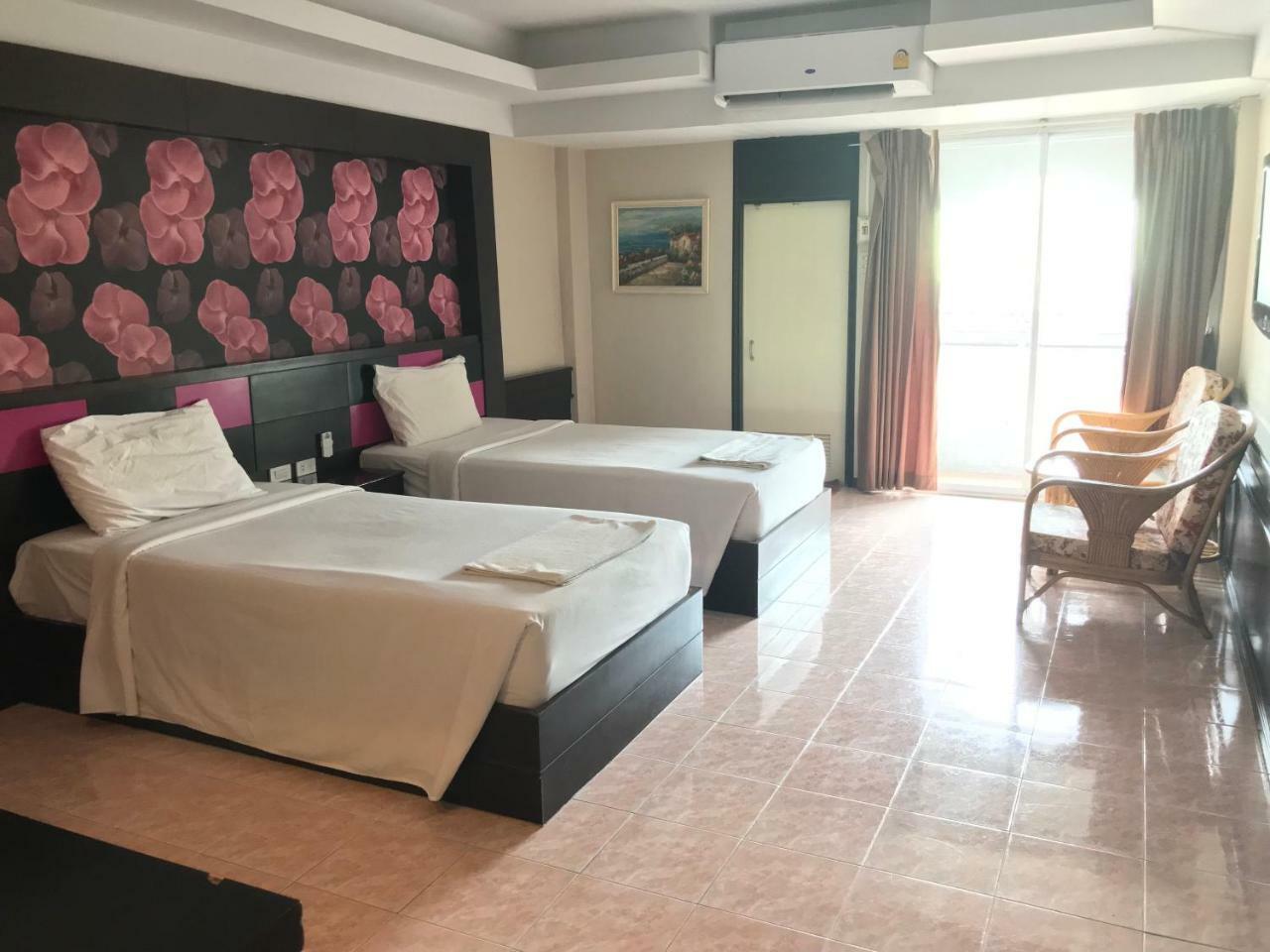 Khon Kaen Ruenrom Hotel Exterior photo