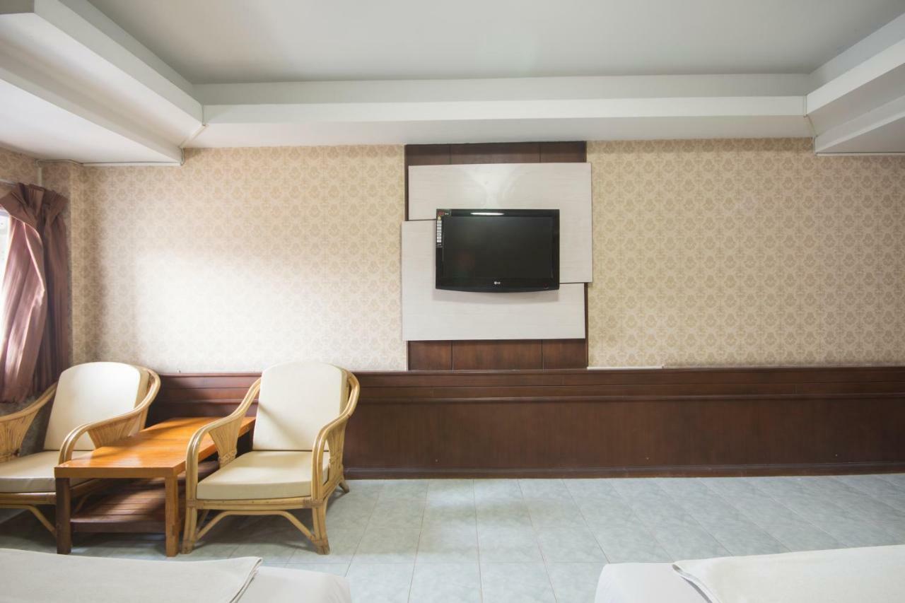 Khon Kaen Ruenrom Hotel Exterior photo