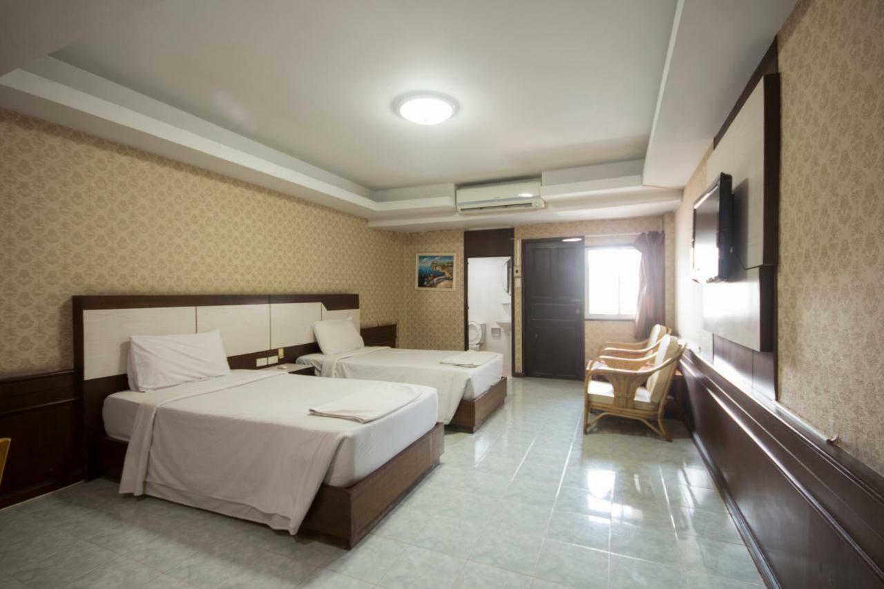 Khon Kaen Ruenrom Hotel Exterior photo
